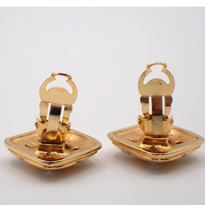 Chanel Earrings Diamond Gold