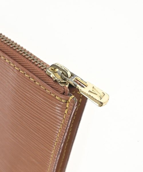 Louis Vuitton Clutch Brown