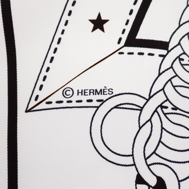 Hermes Carre Double Face 140 Morning Walk Bandana