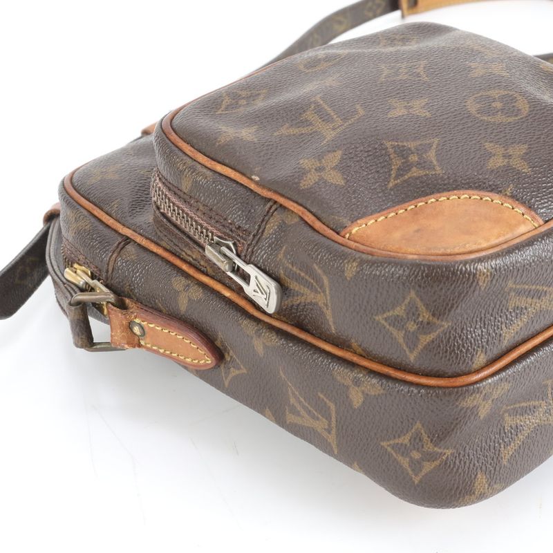 Louis Vuitton Monogram Amazon Leather Shoulder Bag Crossbody Eem