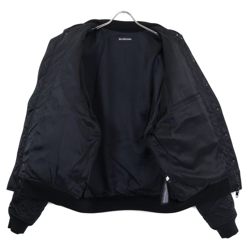 Balenciaga Over Logo Quilted Jacket 48 ) Black