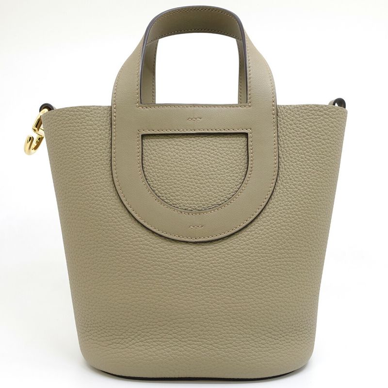Hermes in the Loop 18 Manufactured Taurillon Clemence Handbag