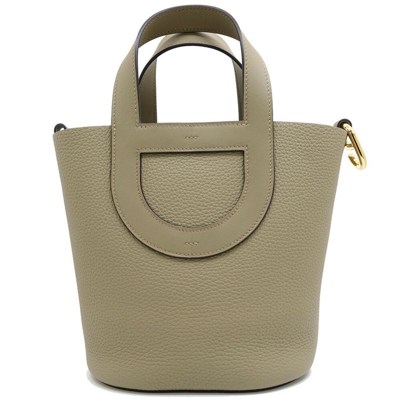 Hermes in the Loop 18 Manufactured Taurillon Clemence Handbag