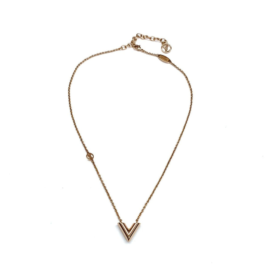 Louis Vuitton Essential Necklace Gold — view 2