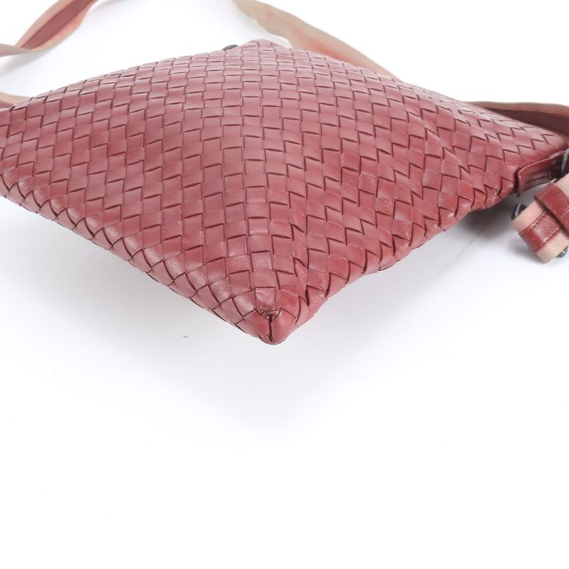 Bottega Veneta Intrecciato Leather Shoulder Bag Bordeaux