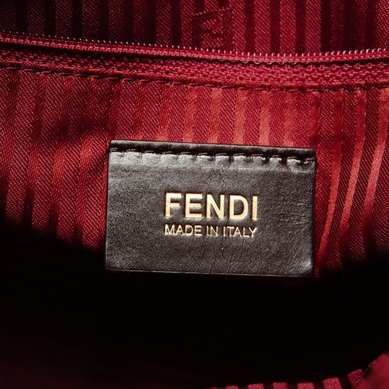 Fendi Shoulder Bag Forever Leather Mamma Baguette