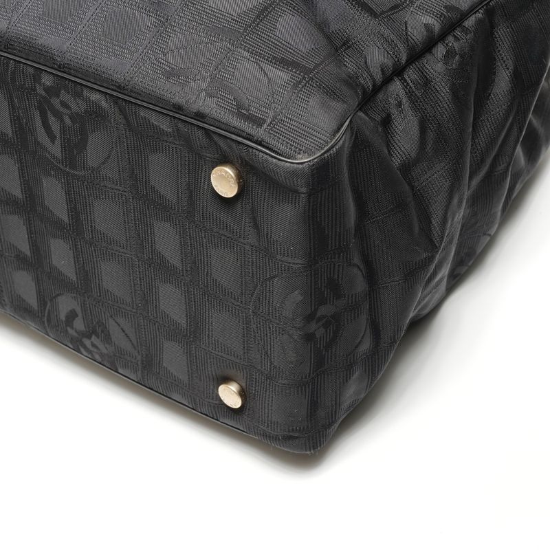 Chanel Tote New Travel