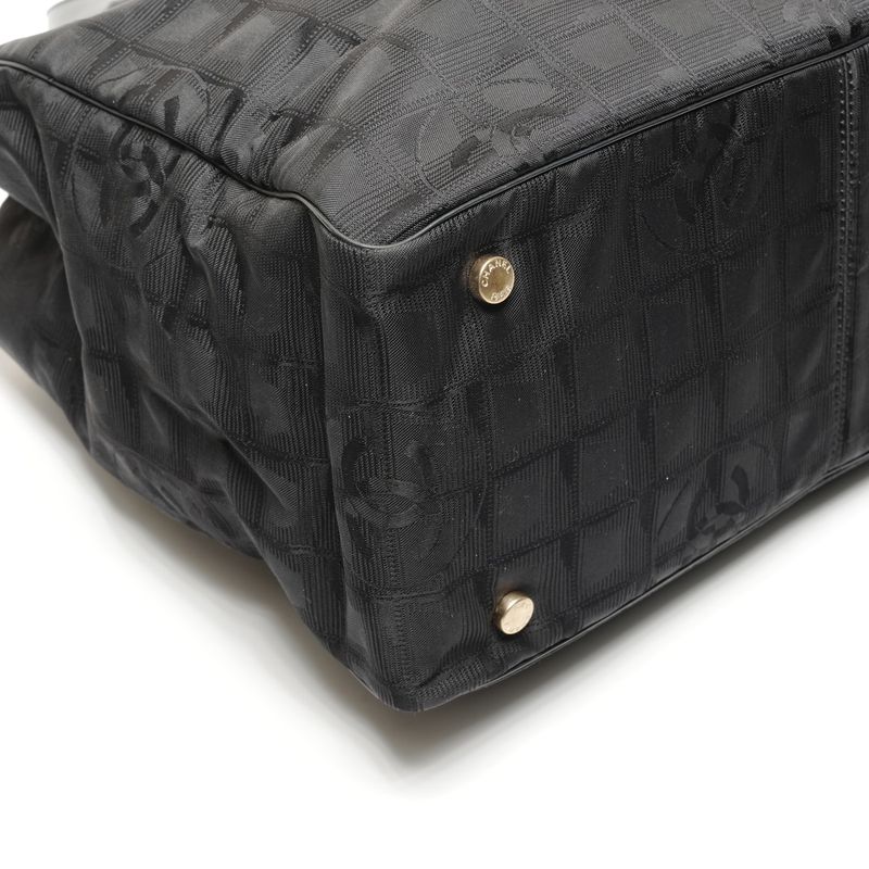 Chanel Tote New Travel