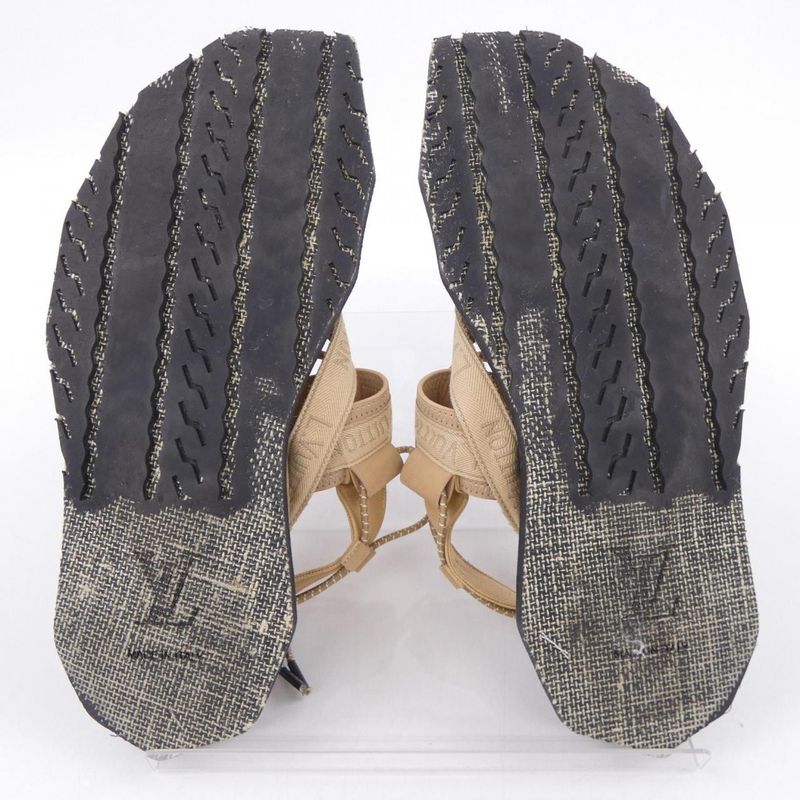 Louis Vuitton Sandals Beige 9