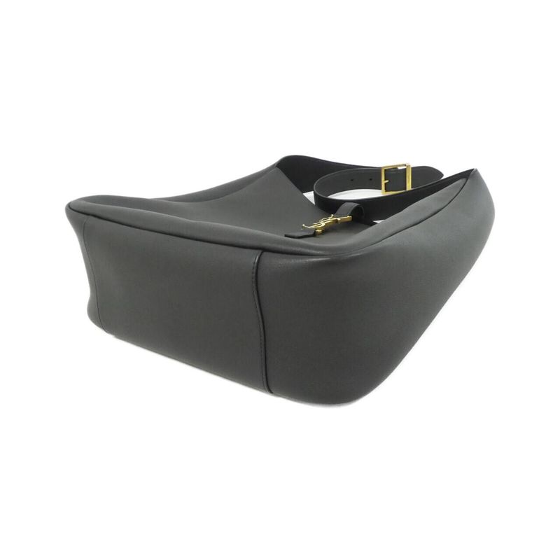 Saint Laurent le 5 a 7 Large Aaauq Shoulder Bag