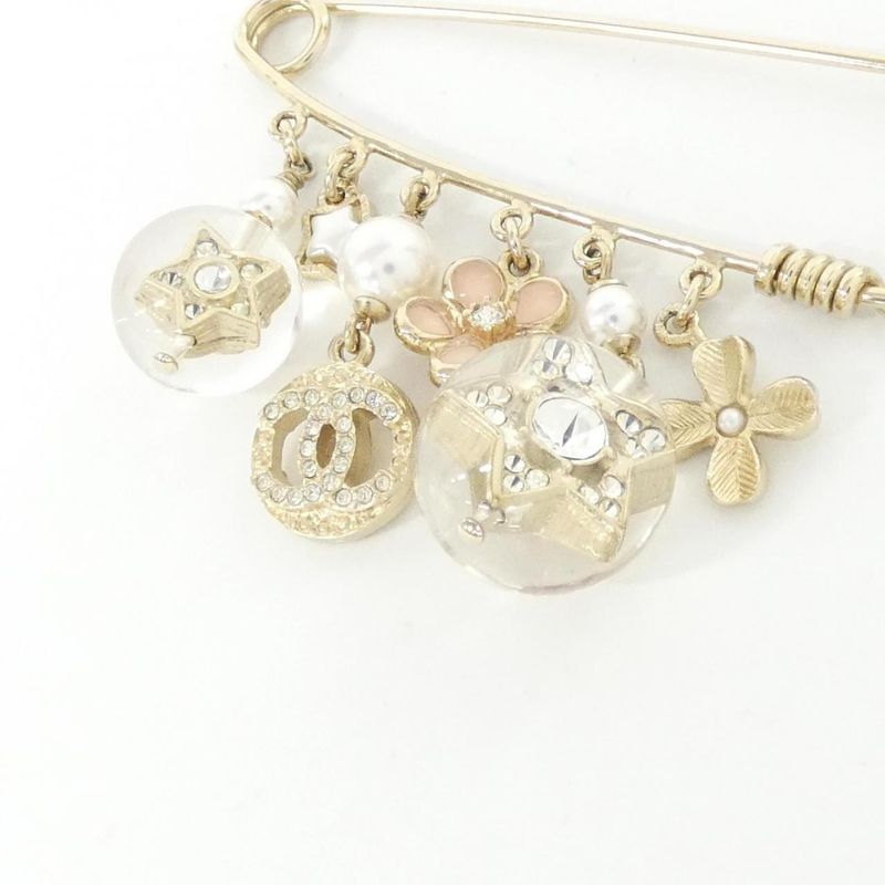 Chanel Brooch White