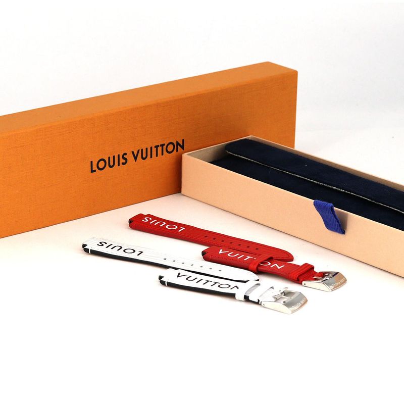 Louis Vuitton Tambour Black Chronograph SS Bracelet