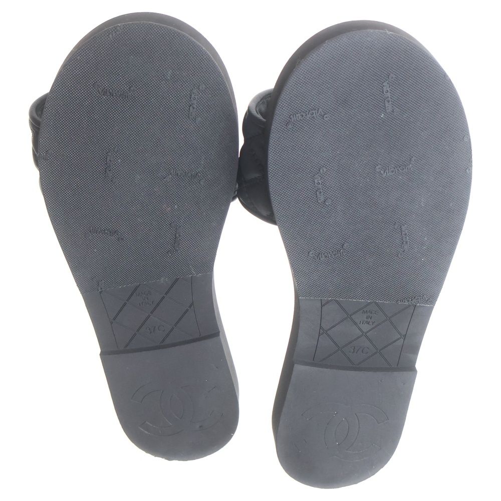 Chanel Metiers D'art Collection Lambskin CC Logo Flat Sandals Black — view 5