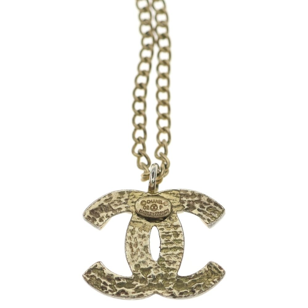 Chanel CC Logo Necklace Gold Plated — view 5