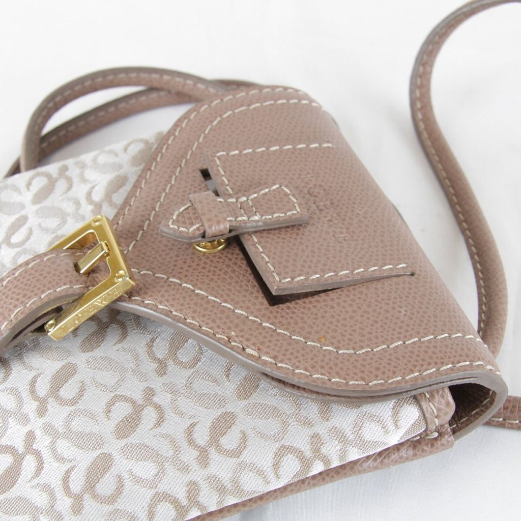 Loewe Usedloewe Repeat Anagram Mini Shoulder Bag Canvas Beige — view 9