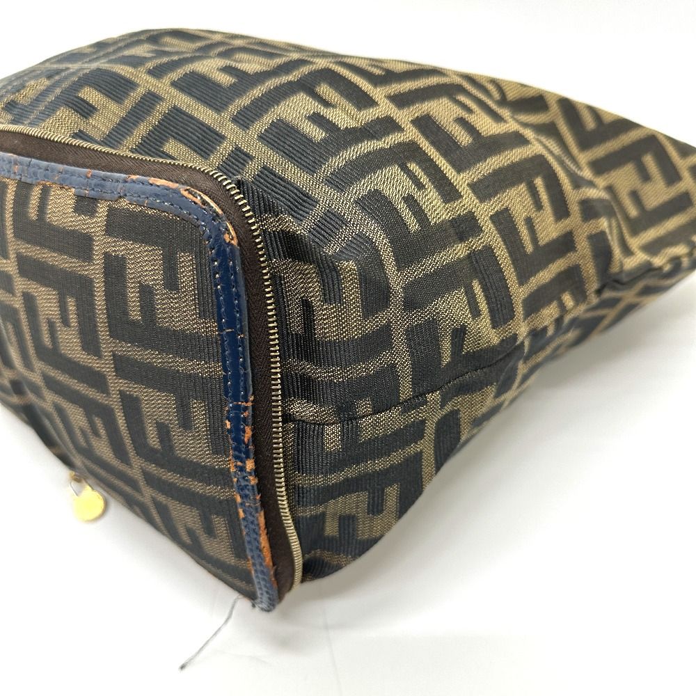 Fendi Tote Zucca Pattern Leather Canvas Brown — view 4