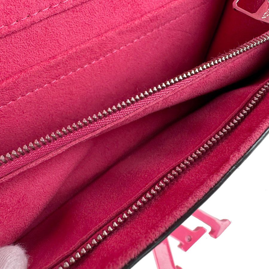 Louis Vuitton Shoulder Bag Epi Pochette PM — view 6