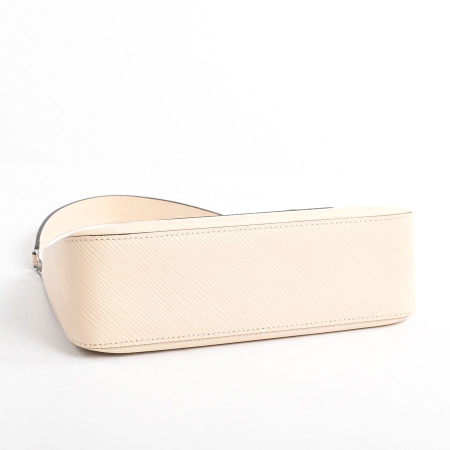 Louis Vuitton Shoulder Bag Marelle Ivory Quartz — view 5