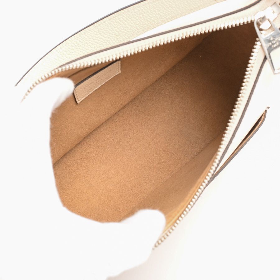 Louis Vuitton Shoulder Bag Marelle Ivory Quartz — view 4