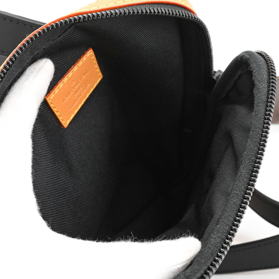 Louis Vuitton Shoulder Bag Amazon Ring — view 5