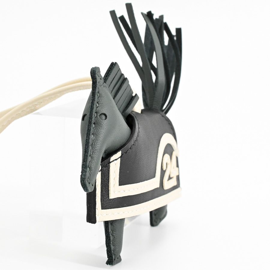 Hermes Charm Robeo — view 4