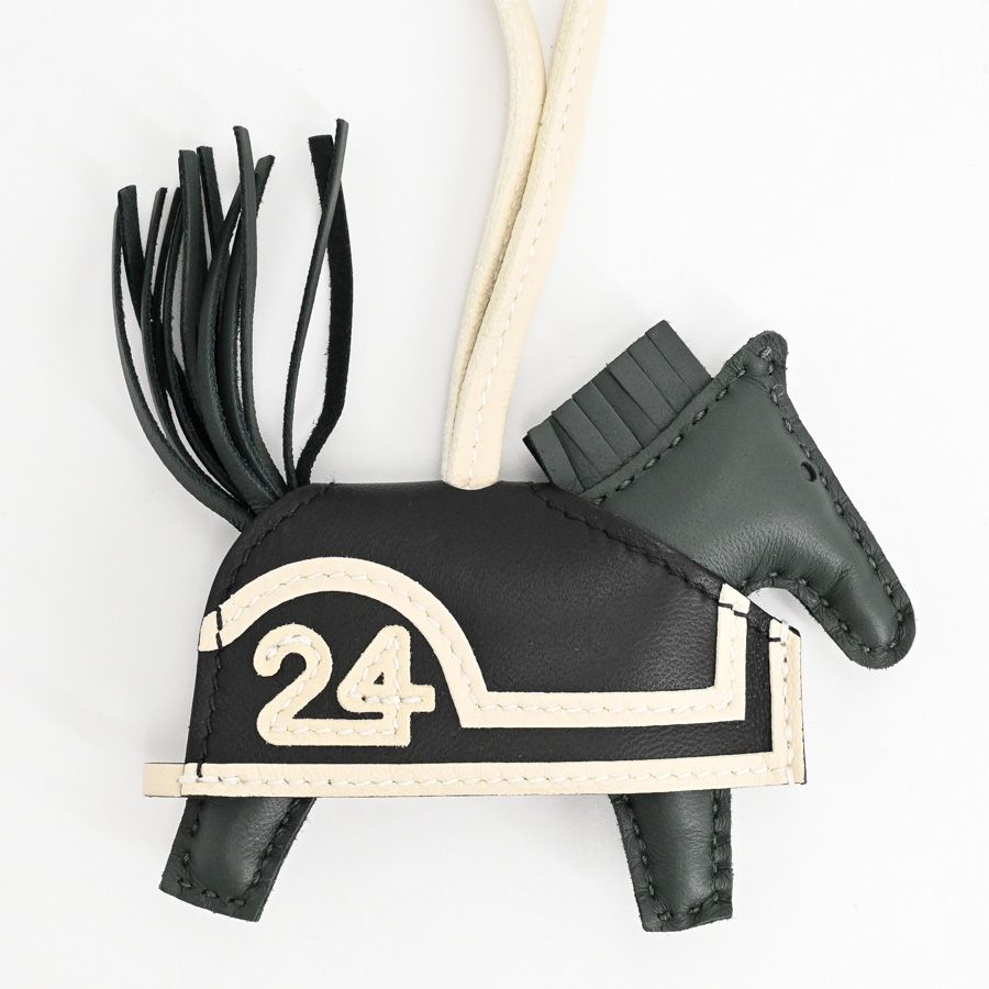 Hermes Charm Robeo — view 3