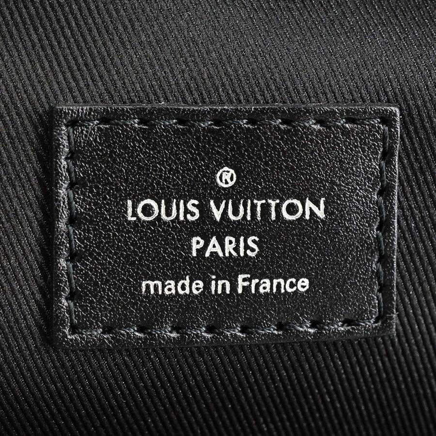 Louis Vuitton Belt Bag Avenue — view 6