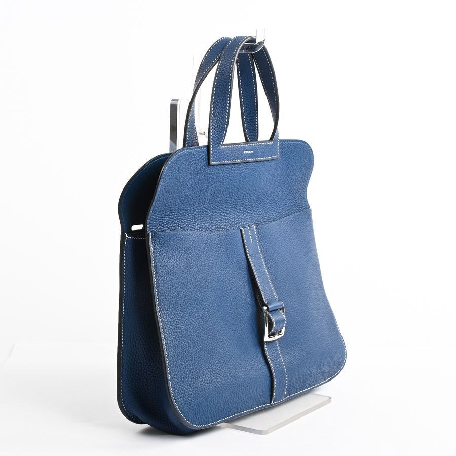Hermes Shoulder Bag Halzan 31 Deep Blue — view 2