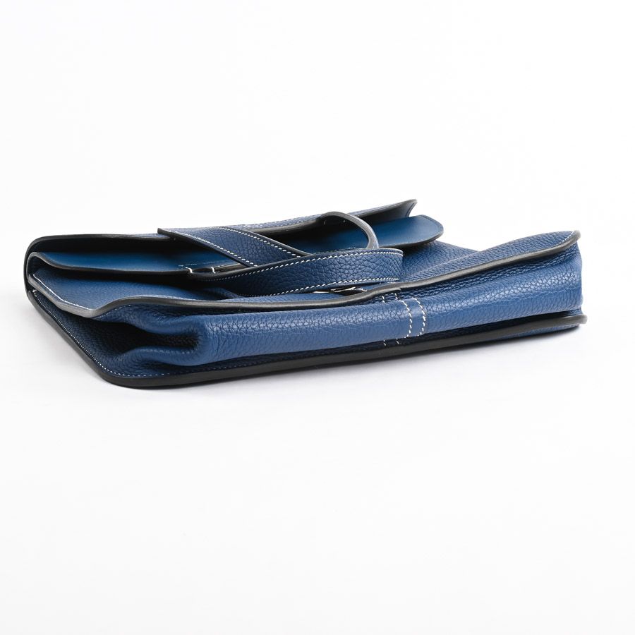 Hermes Shoulder Bag Halzan 31 Deep Blue — view 5