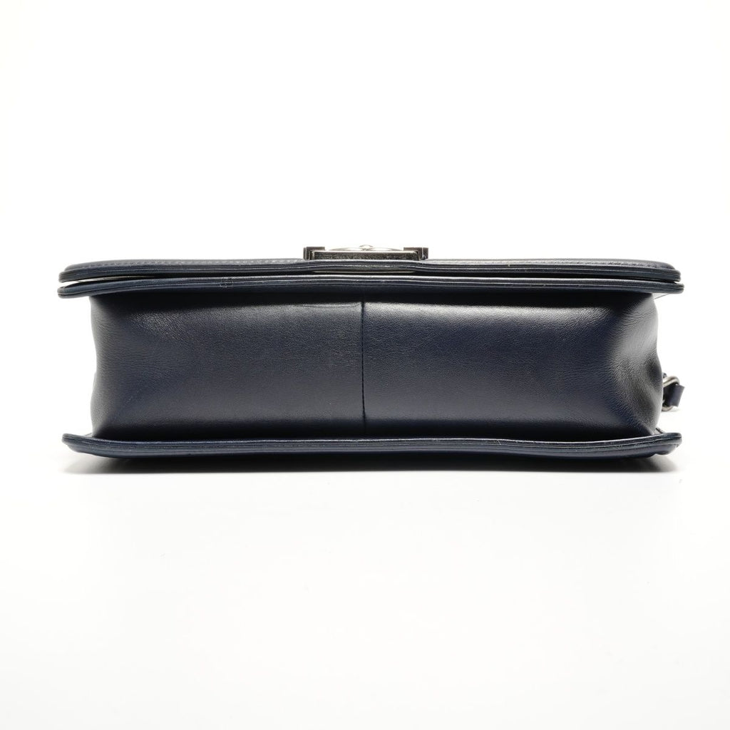 Chanel Shoulder Bag No 19 Lambskin — view 7