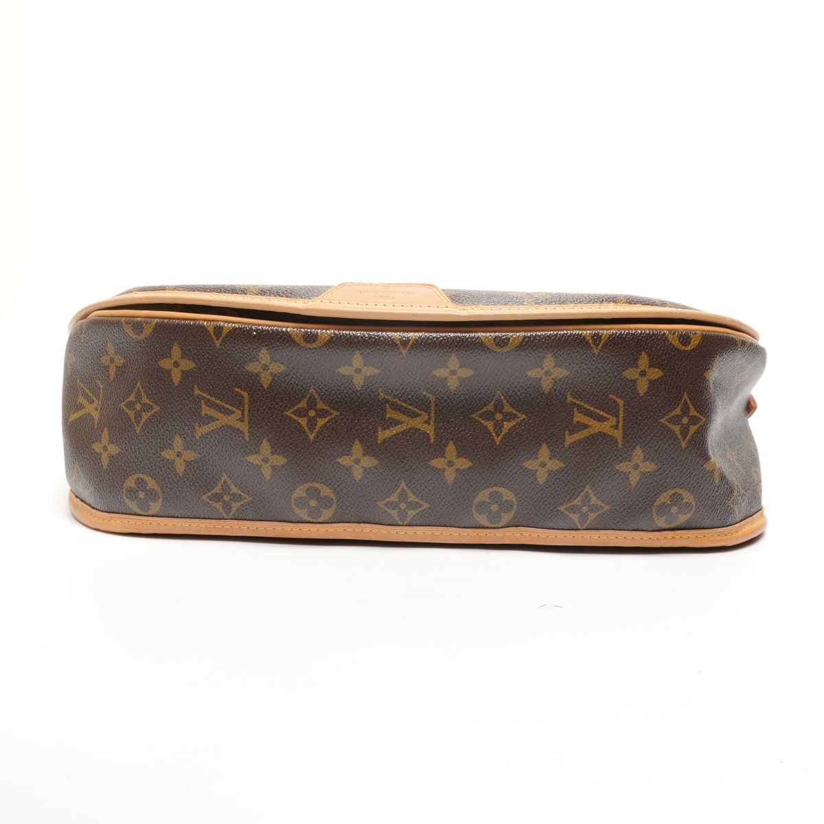 Louis Vuitton Shoulder Bag Monogram Menilmontant MM — view 7