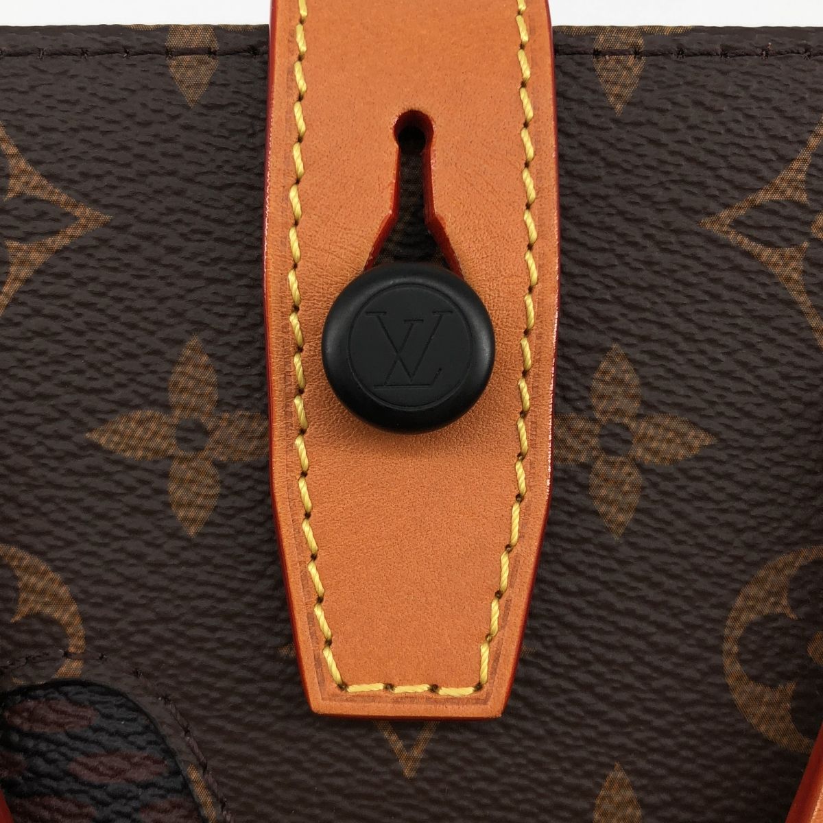 Louis Vuitton LV Square de Damier Giant Mini Tote Brown — view 9
