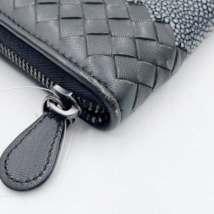 Bottega Veneta Wallet Intrecciato Black Stingray Lambskin Zip Around — view 5