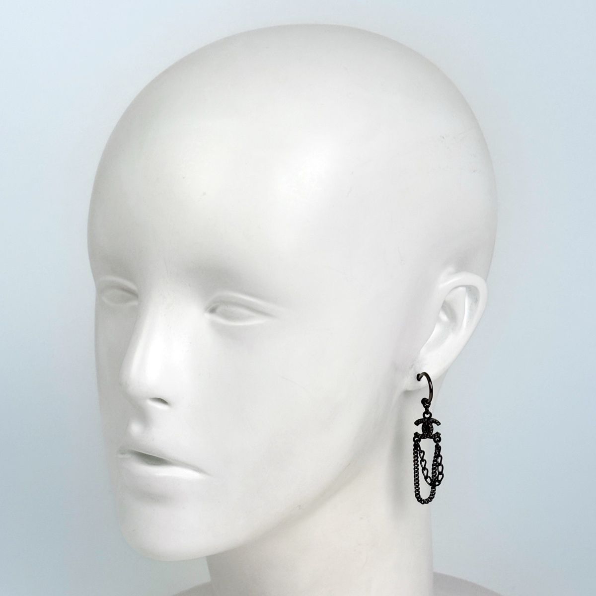 Chanel CC Logo Earrings Swing Metal Black Silver — view 6