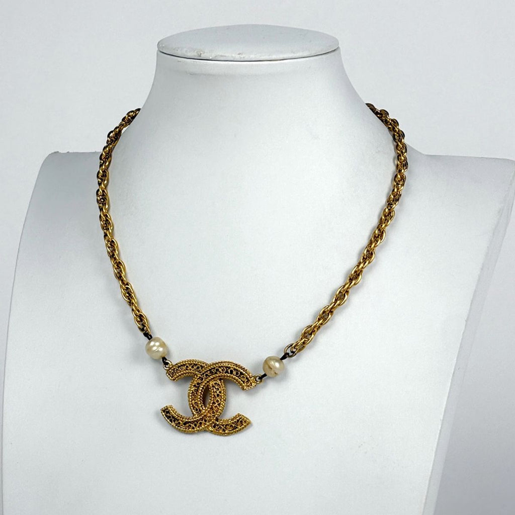 Chanel CC Logo Faux Pearl Necklace Gold Plated — view 7