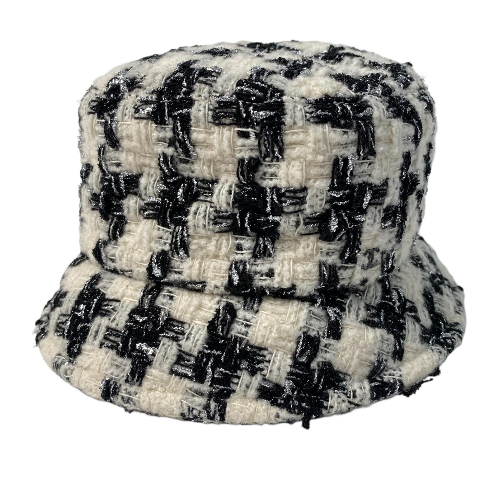 Chanel Tweed CC Logo Bucket Ivory Black — view 5