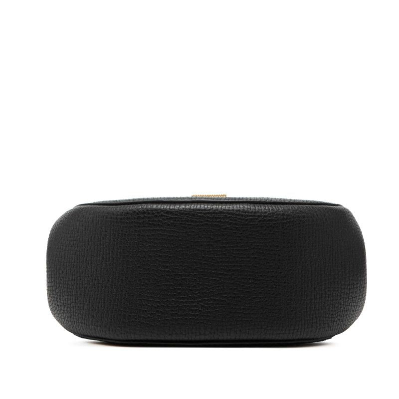Bottega Veneta Shoulder Bag Pouch Black Leather — view 3