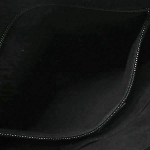 Gucci GG Carre Shoulder Bag — view 4