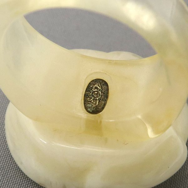Chanel Ring White — view 6