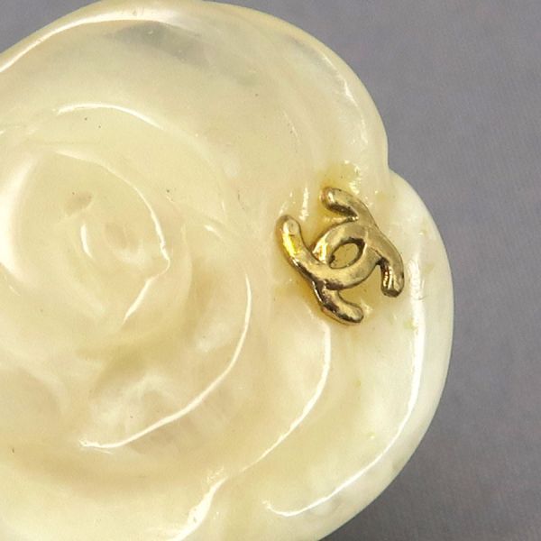 Chanel Ring White — view 5