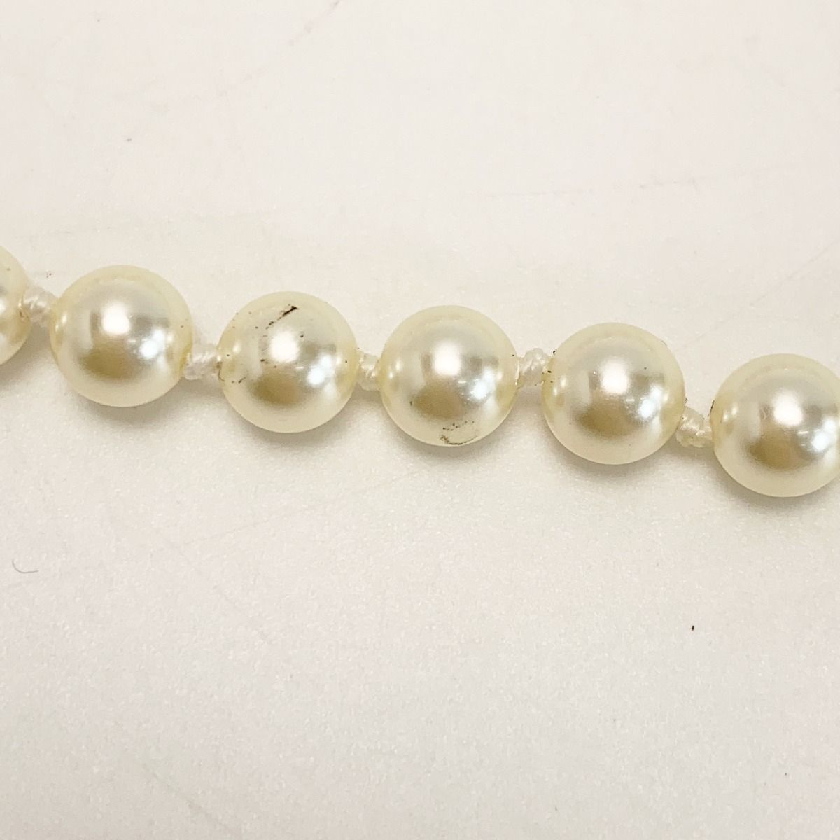Chanel Pearl CC Logo Shoulder Bag — view 6