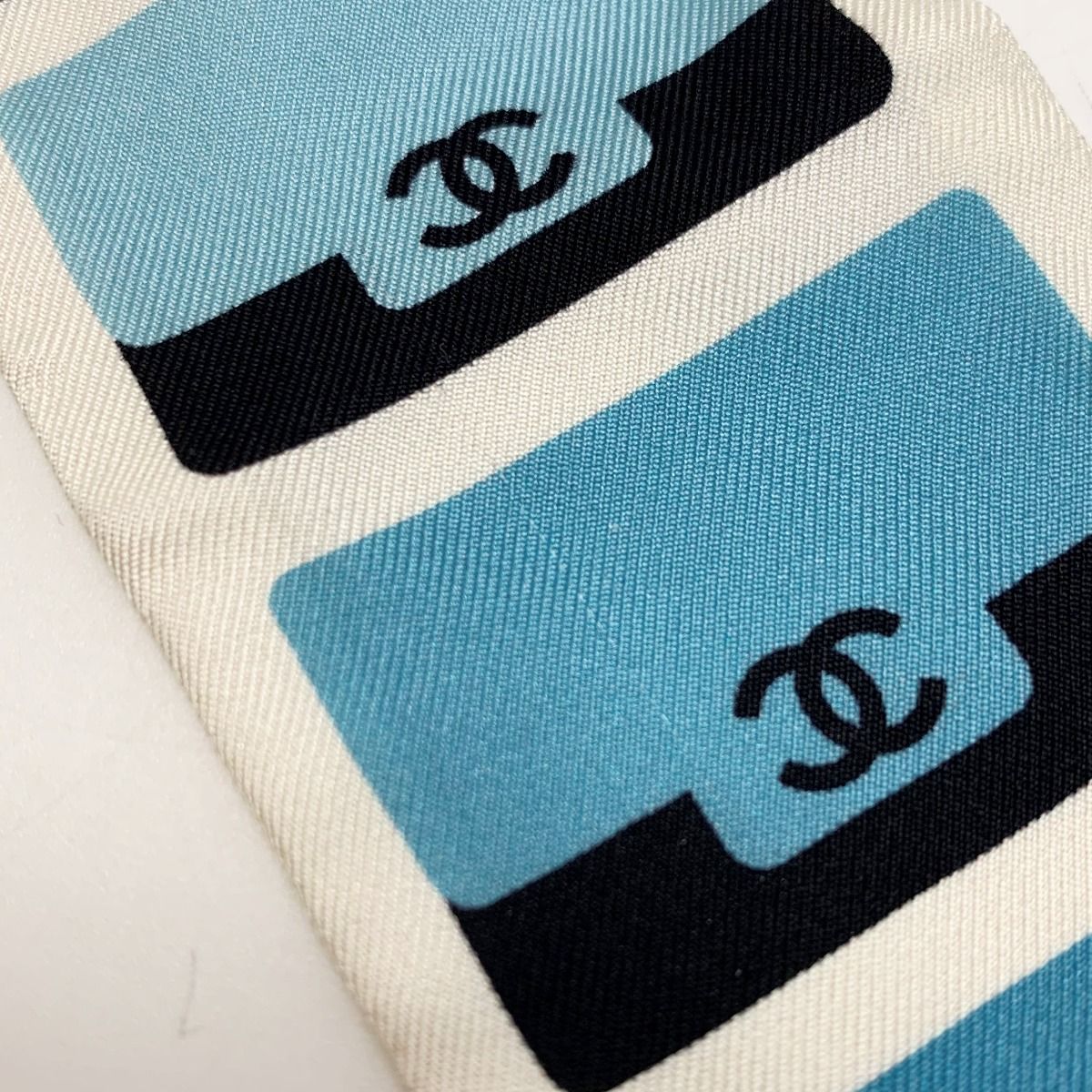 Chanel Headband Thin Scarf Twilly White Blue Silk — view 3