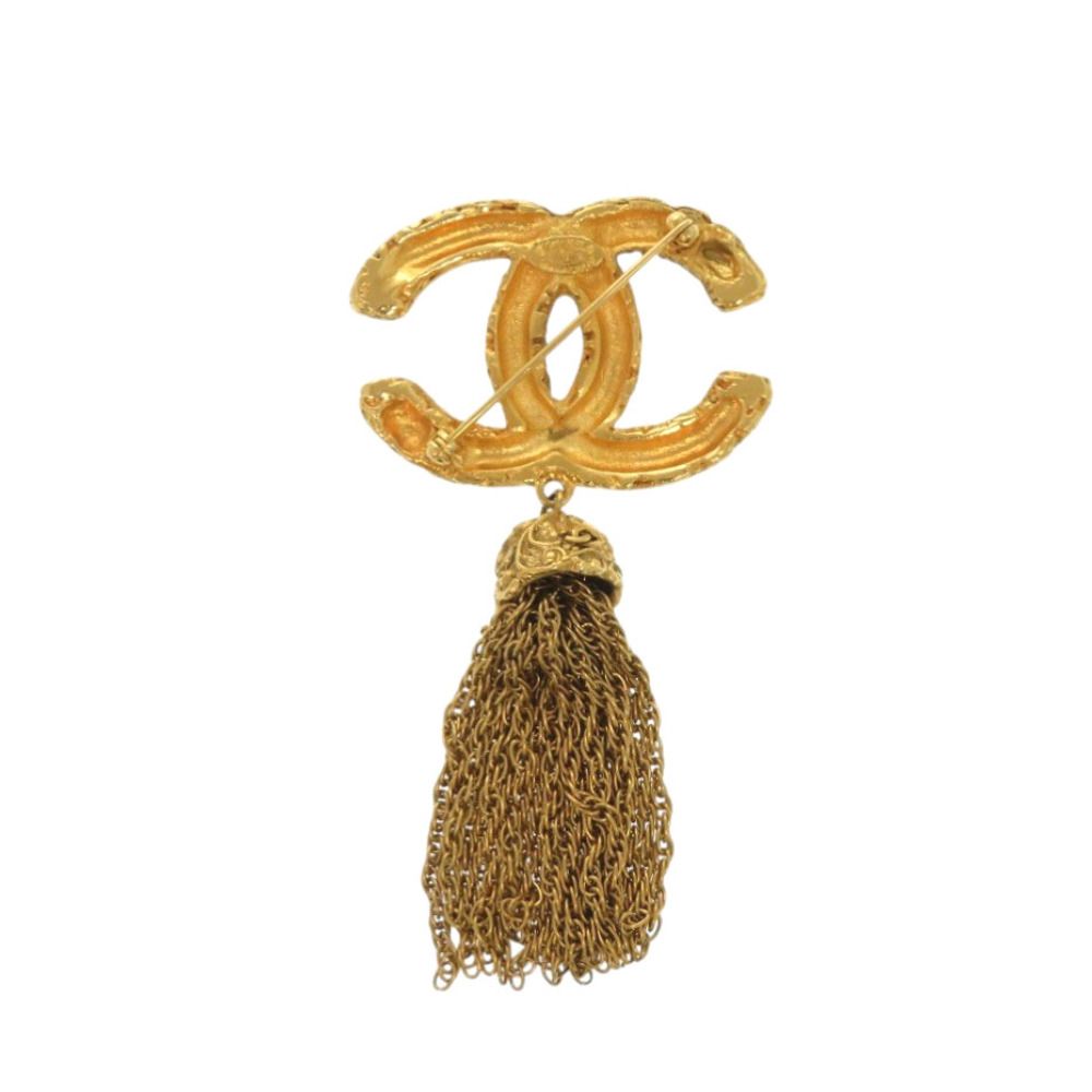 Chanel Lava CC Logo Fringe Brooch Metal Gold — view 2