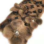 Louis Vuitton Scarf Logo Tippet Unknown Mink Brown — view 2