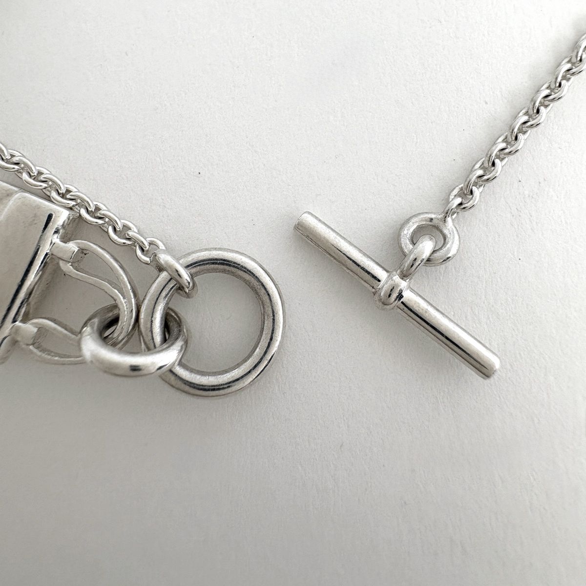 Hermes Amulet Constance Necklace Silver — view 3
