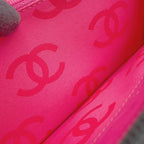 Chanel Wallet Quilted CC Logo Cambon — view 8