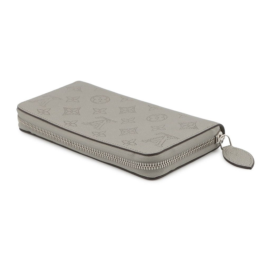 Louis Vuitton Wallet Monogram Mahina Zippy Metallic Gray — view 2