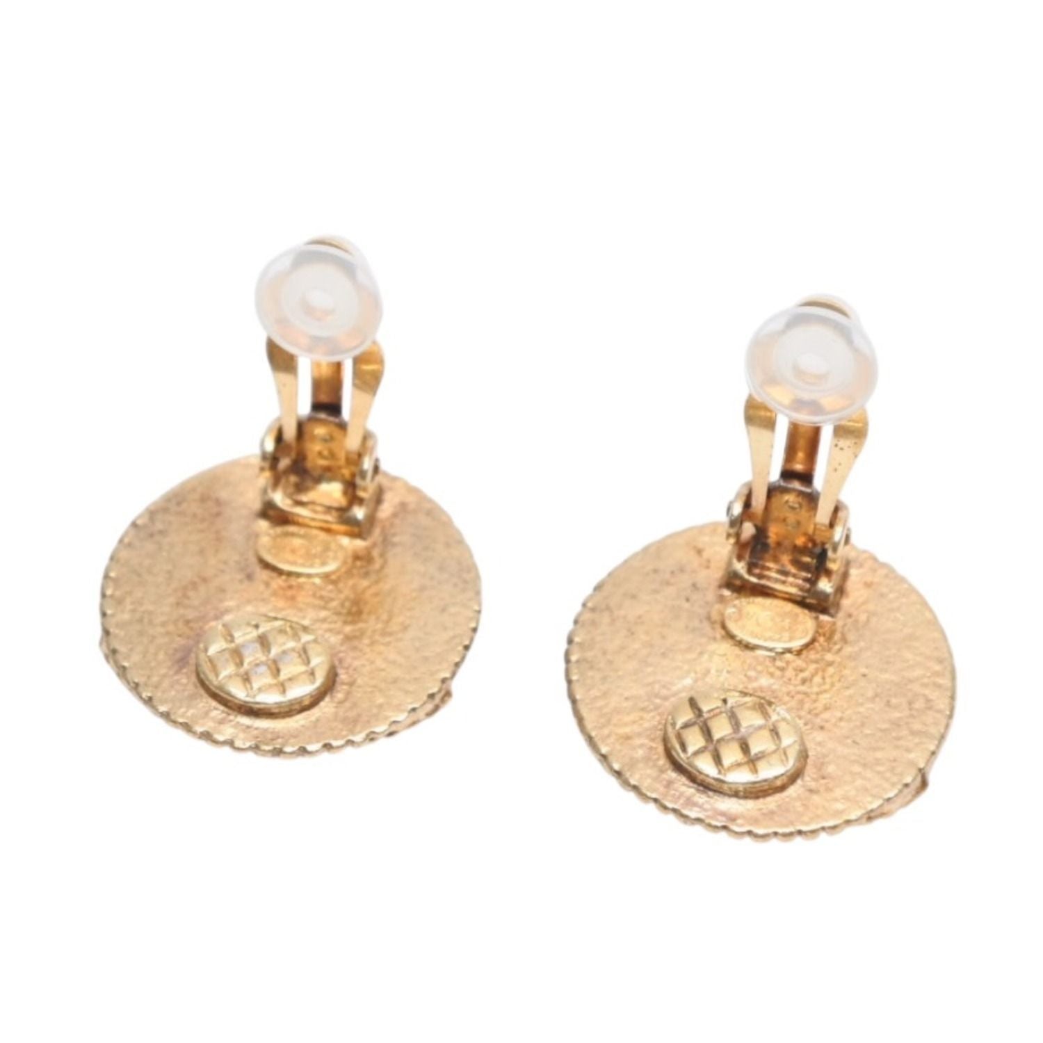 Chanel Vintage CC Logo Earrings 97 Metal Gold — view 4