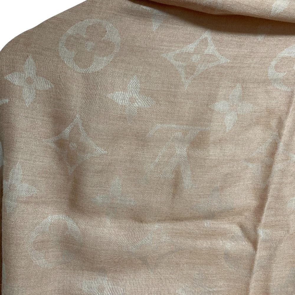Louis Vuitton Shawl Monogram Pink Beige — view 5