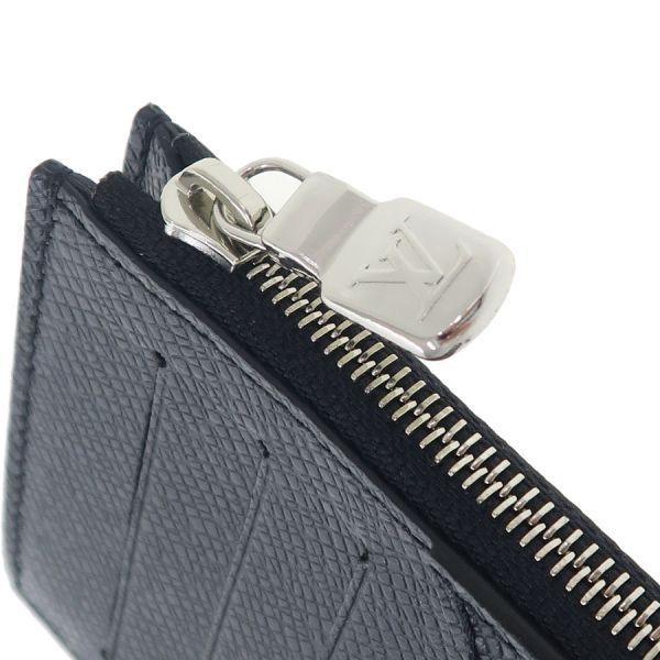 Louis Vuitton Taiga Coin Card — view 3